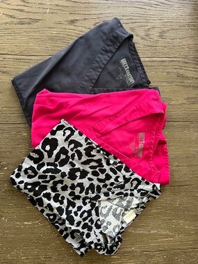 Grey's Anatomy Women’s Scrub Top Trio - Charcoal, Hot Pink & Black/White Leopard